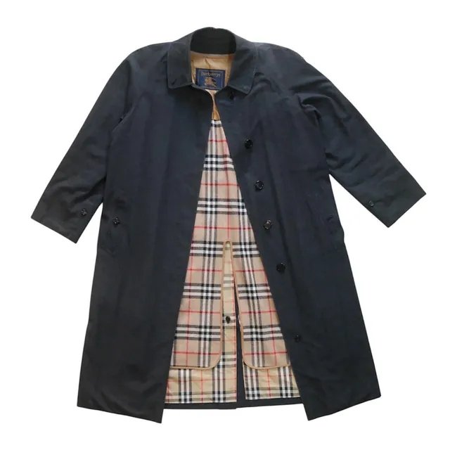 Rare ! Vintage Burberrys Trench Coat (Nova Check Lining)